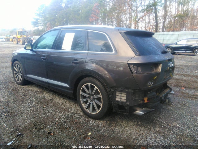 WA1VAAF74HD009392 Audi Q7 Prestige