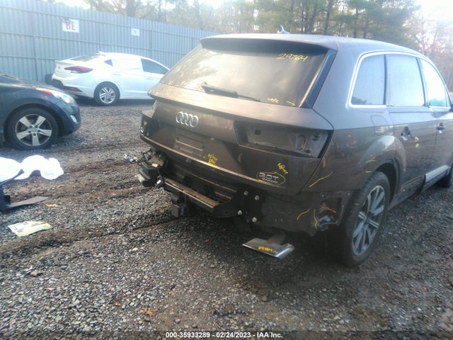 WA1VAAF74HD009392 Audi Q7 Prestige