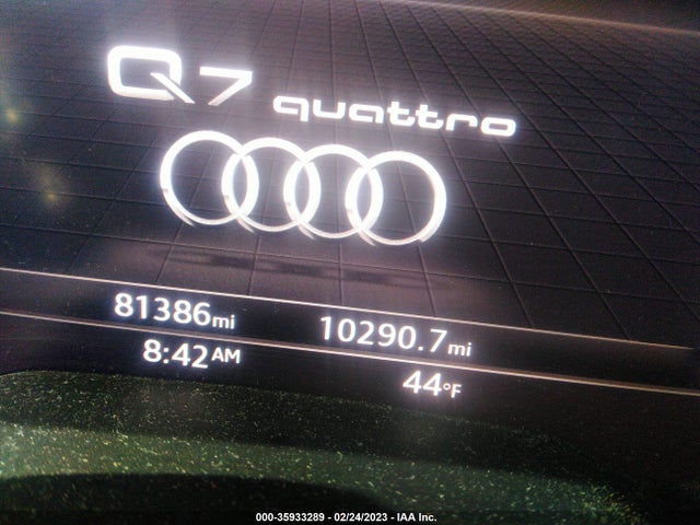 WA1VAAF74HD009392 Audi Q7 Prestige