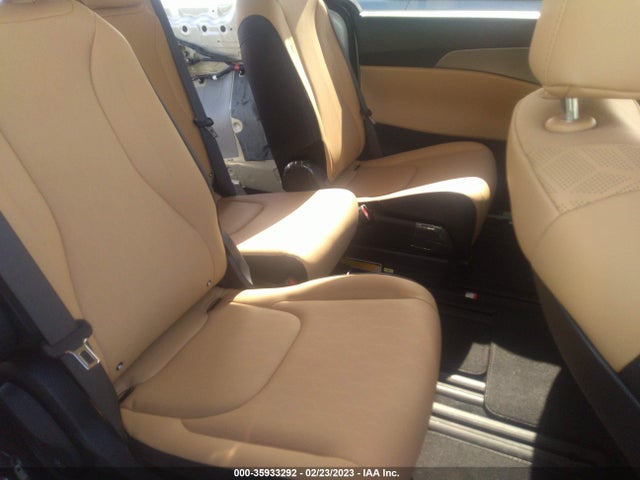 2023 Kia Carnival, VIN: KNDNB4H34P6211036