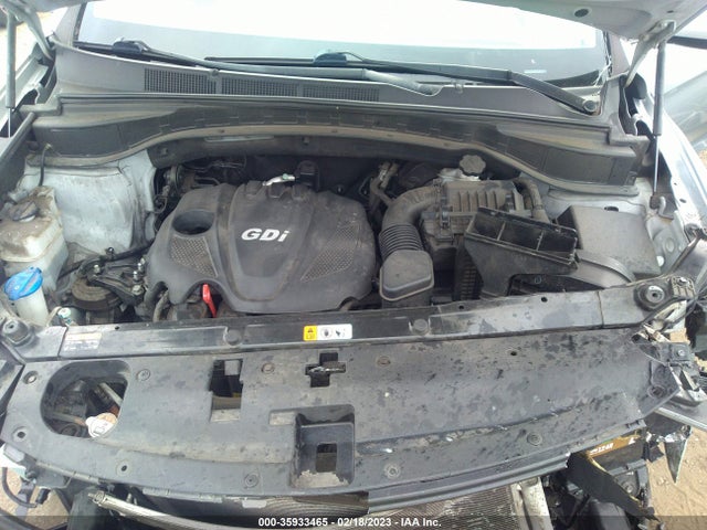 2016 Hyundai Santa Fe, VIN: 5XYZT3LB9GG353564