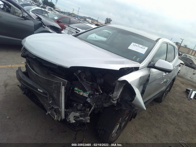 2016 Hyundai Santa Fe, VIN: 5XYZT3LB9GG353564