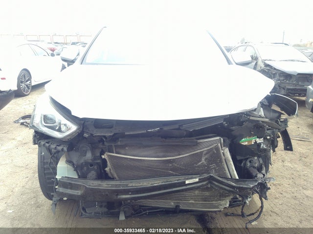 2016 Hyundai Santa Fe, VIN: 5XYZT3LB9GG353564