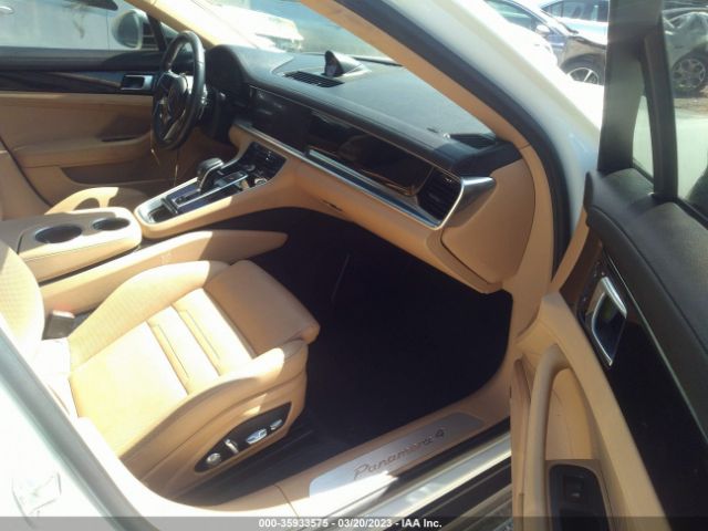 WP0AA2A70JL100317 Porsche Panamera