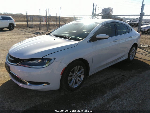 Chrysler 200 Limited Platinum 2017 1C3CCCAB9HN506743 Image 2