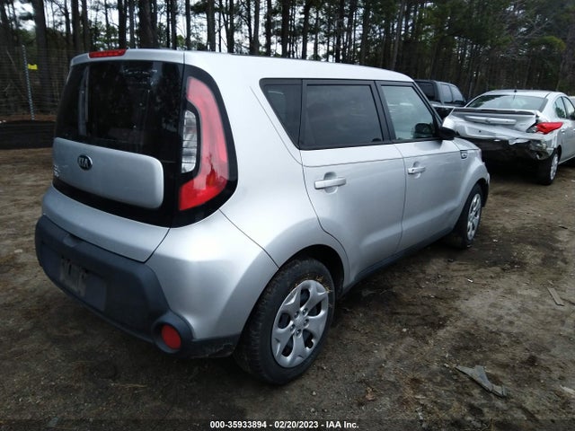 KIA Soul Base 2015 KNDJN2A2XF7749504 Image 4