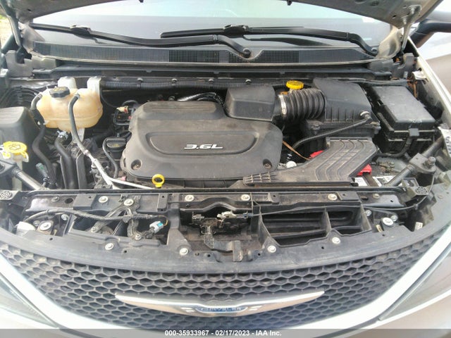 Chrysler Pacifica Touring 2017 2C4RC1DG2HR516793 Image 11