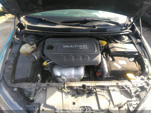 Chrysler 200 Limited 2015 1C3CCCAB2FN531805 Image 10