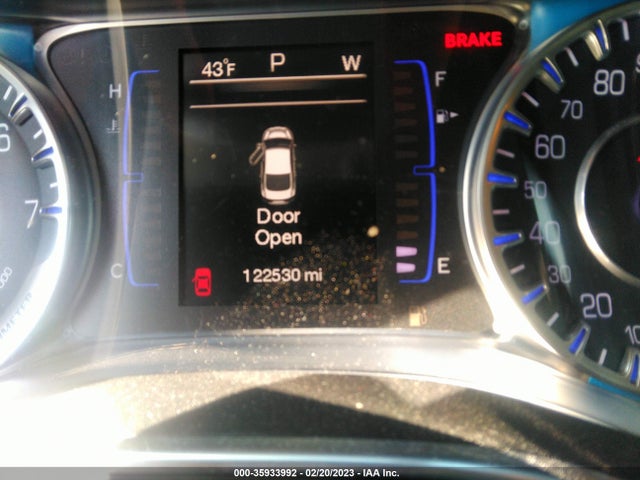 Chrysler 200 Limited 2015 1C3CCCAB2FN531805 Image 7