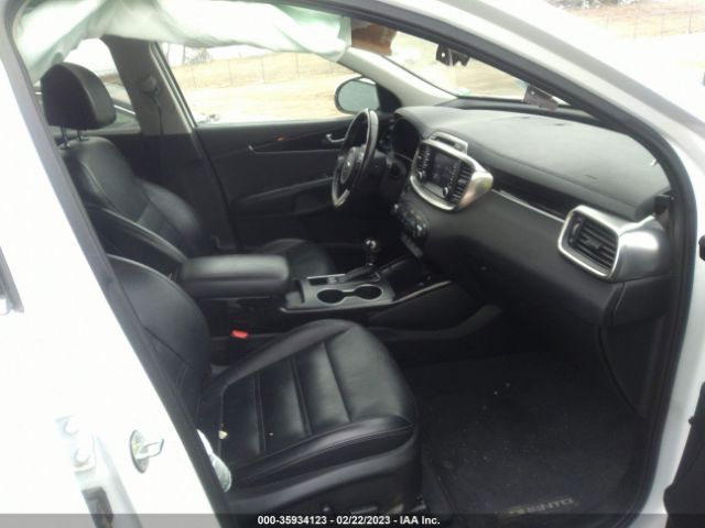 5XYPHDA51HG239782 KIA Sorento Ex V6