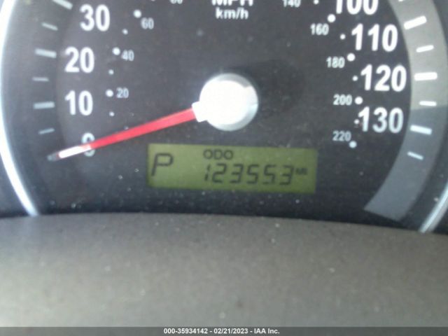 KNDMB233886262189 KIA SEDONA LX