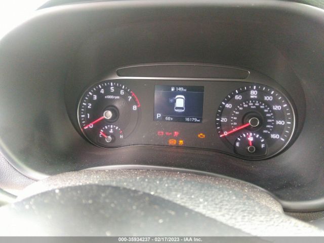 KNDJ23AU8L7027136 KIA SOUL LX
