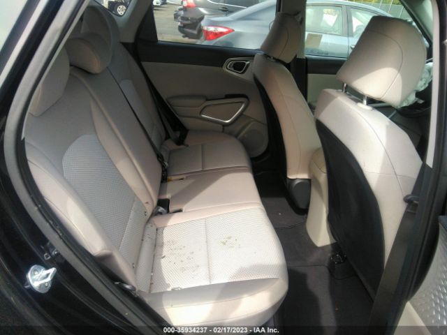 KNDJ23AU8L7027136 KIA SOUL LX
