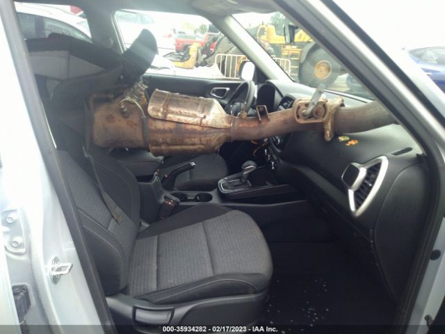 KNDJ23AU8M7736716 KIA SOUL S