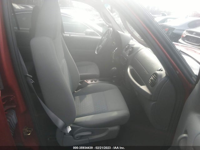 2006 JEEP LIBERTY SPORT VIN: 1J8GL48K56W176897