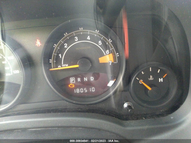 1C4NJCBA1FD329236 Jeep Compass Altitude Edition