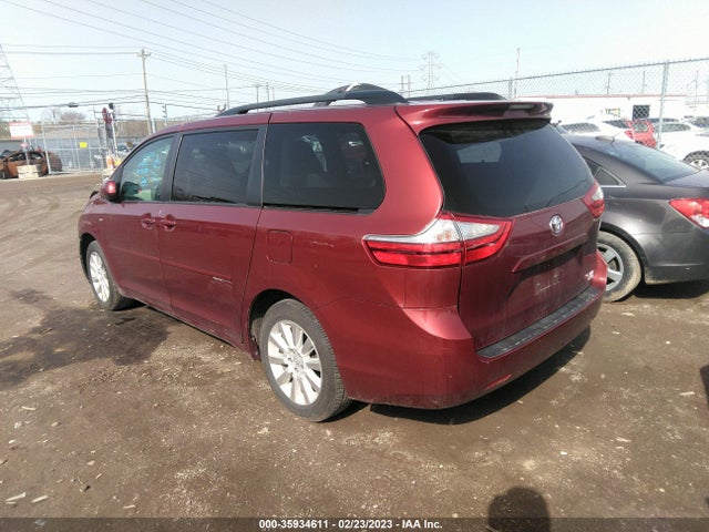 2016 Toyota Sienna, VIN: 5TDJK3DC7GS145838