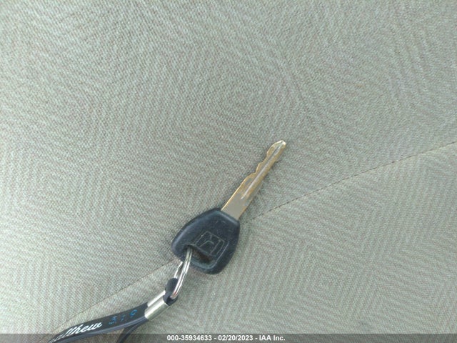 2001 HONDA CIVIC LX VIN: 1HGES16591L006292