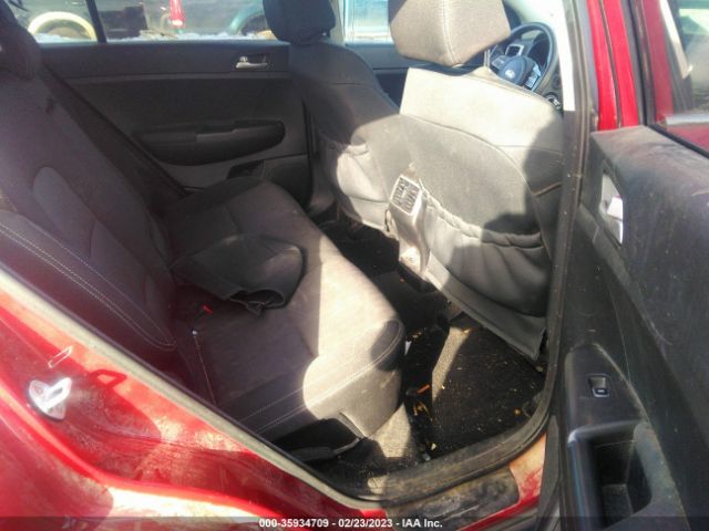 KNDPMCAC8L7670405 KIA Sportage Lx