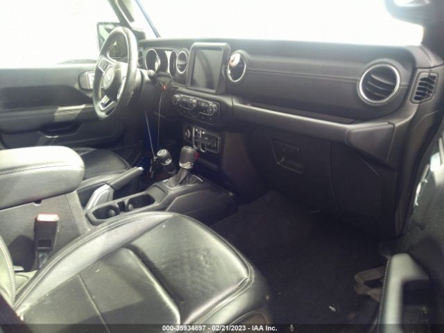 1C4HJXEG9KW651822 Jeep Wrangler Unlimited Sahara