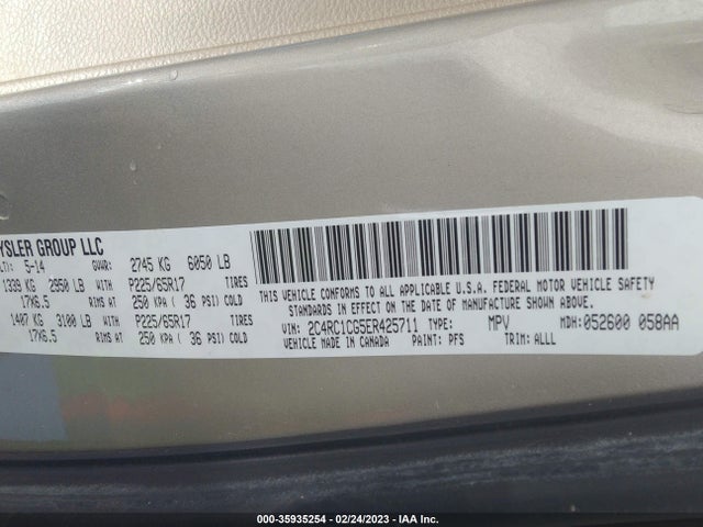 2C4RC1CG5ER425711 Chrysler Town & Country Touring-l