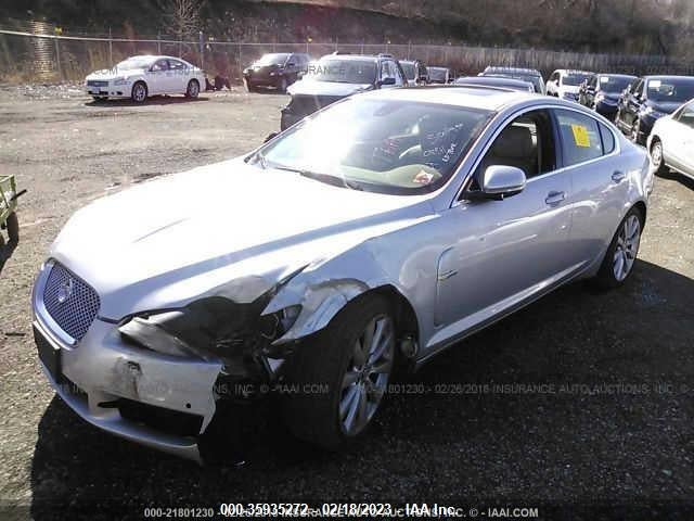 2011 JAGUAR XF SAJWA0GB4BLS00994 Photo 1