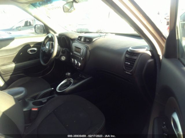 KNDJN2A21F7188125 KIA Soul Base