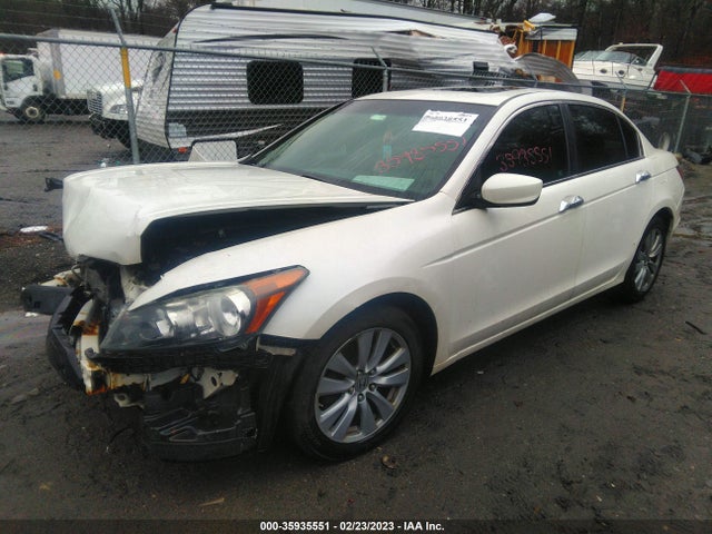 2011 HONDA ACCORD SDN EX-L VIN: 1HGCP3F86BA004026