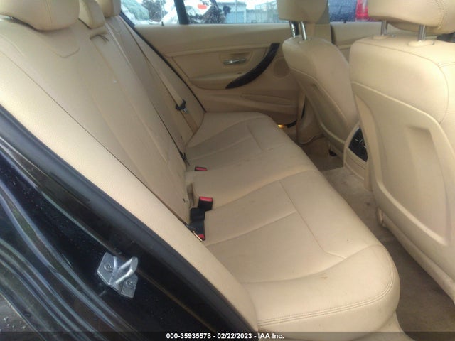 BMW 3 Series 320i 2016 WBA8E1G58GNT99147 Image 8