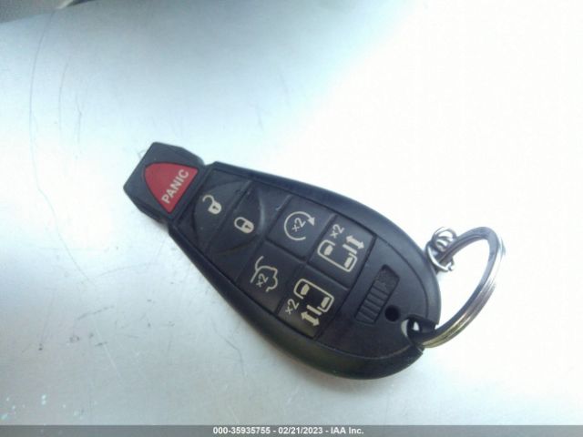 2C4RDGCG2KR744950 Dodge Grand Caravan Sxt
