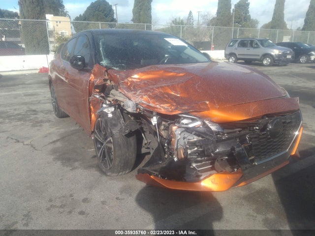 Nissan SENTRA SR 2022 3N1AB8DV8NY300128 Image 1