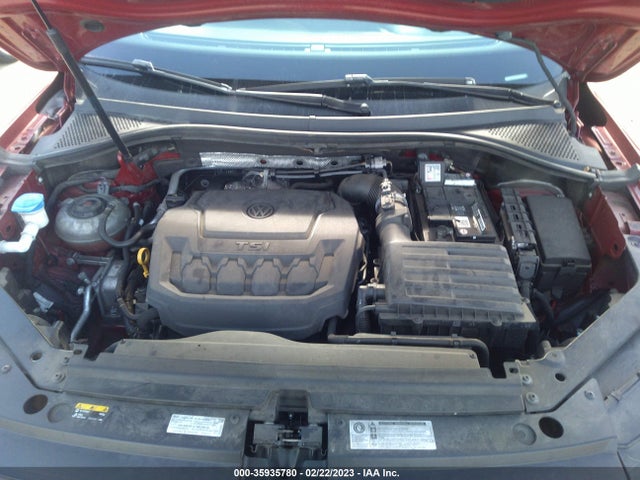 3VV3B7AX8JM042315 Volkswagen Tiguan Sel/se