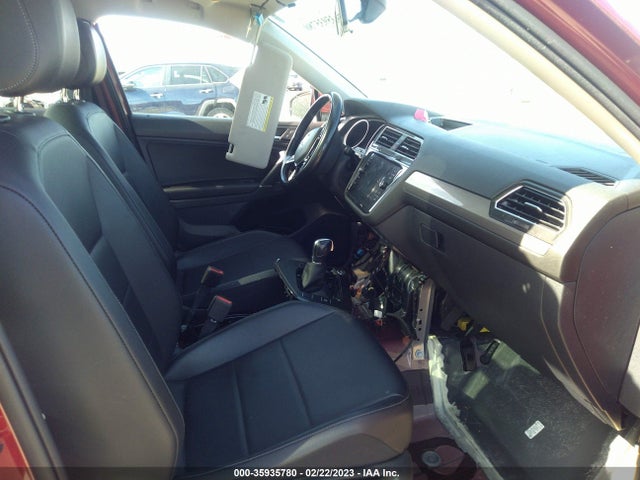 3VV3B7AX8JM042315 Volkswagen Tiguan Sel/se