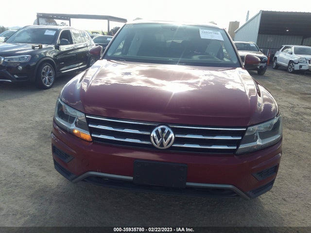 3VV3B7AX8JM042315 Volkswagen Tiguan Sel/se