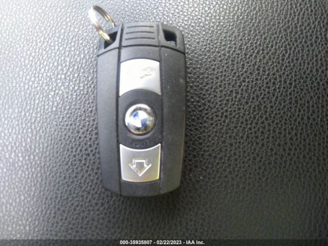 WBAPH57539NL80079 BMW 3 Series 328i