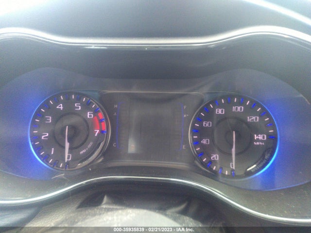1C3CCCBBXFN612999 Chrysler 200 S