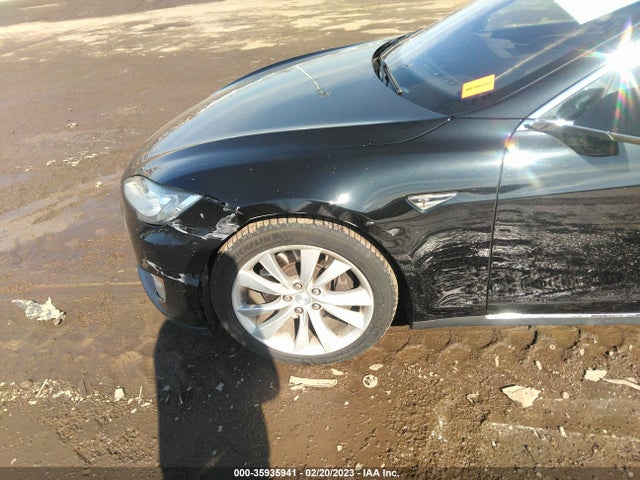 Tesla Model S 85d/70d/90d/p90d 2015 5YJSA1E2XFF111803 Image 8