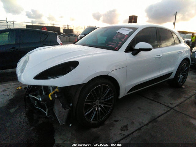 WP1AB2A5XFLB65483 Porsche MACAN S