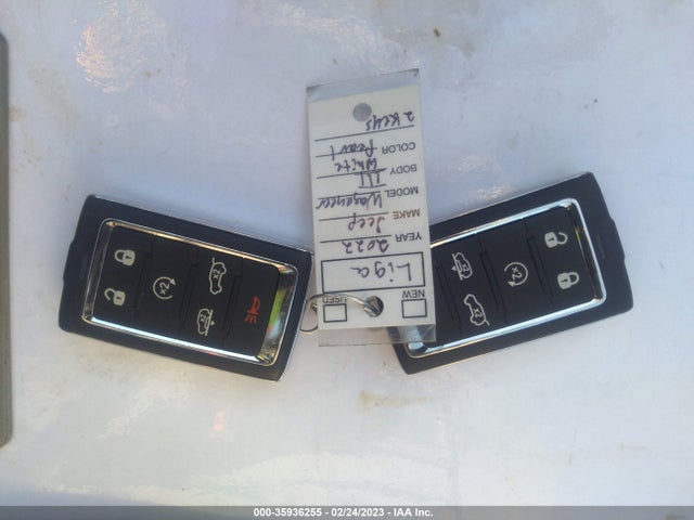 2022 Jeep Grand Wagoneer, VIN: 1C4SJVGJ7NS132265