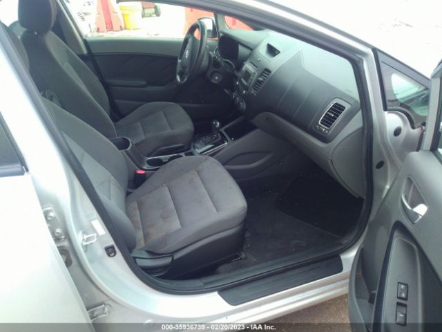 3KPFK4A75HE092457 KIA FORTE LX