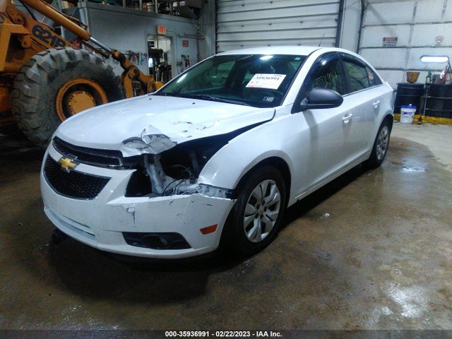 Chevrolet CRUZE LS 2012 1G1PD5SH9C7379197 Image 2