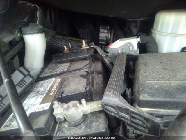 1GT12SEY0KF225575 GMC Sierra 2500hd Denali