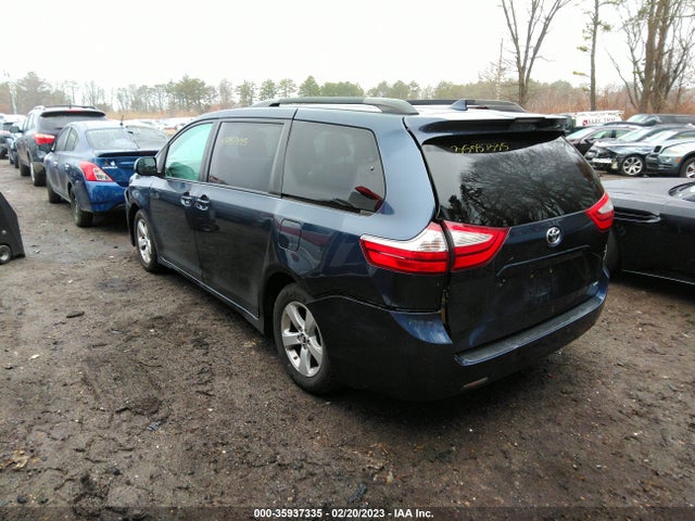 2019 Toyota Sienna, VIN: 5TDKZ3DC5KS998795