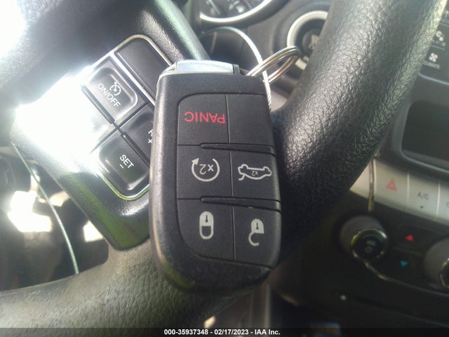 2016 Dodge Journey, VIN: 3C4PDCBG1GT136858
