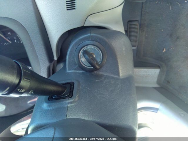 KNAFE121585498392 KIA SPECTRA LX