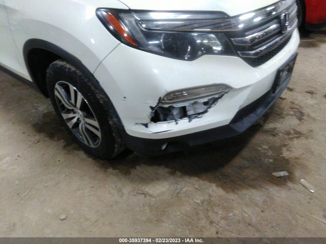 2016 Honda Pilot, VIN: 5FNYF6H77GB064778