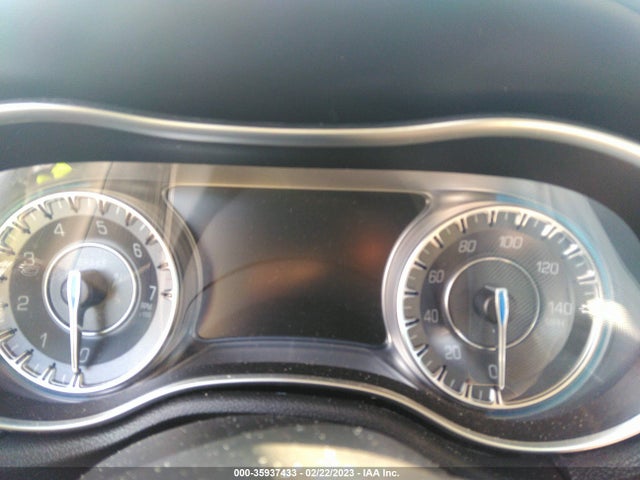 2C3CCAEG6GH342370 Chrysler 300 300c