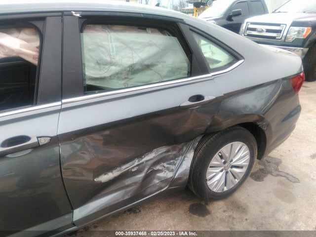 3VWC57BU9KM162004 Volkswagen Jetta S/se/r-line