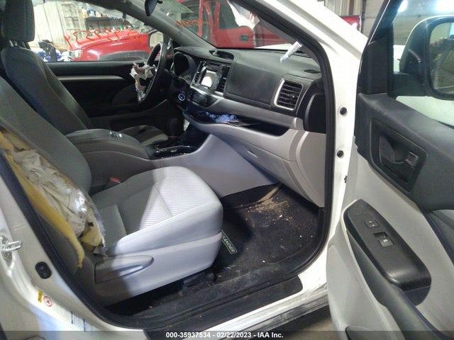 Toyota Highlander 2019 5TDBZRFH9KS932231 Image 6
