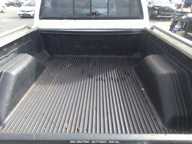 1983 CHEVROLET C10 VIN: 1GCCC14H1DF344773